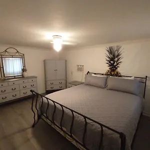 Welcome To Pineapple House! Holiday home Pensacola