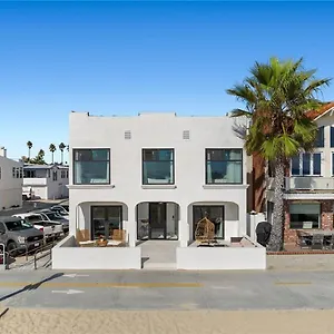 Oceanfront M Boutique Apartment Lido Isle